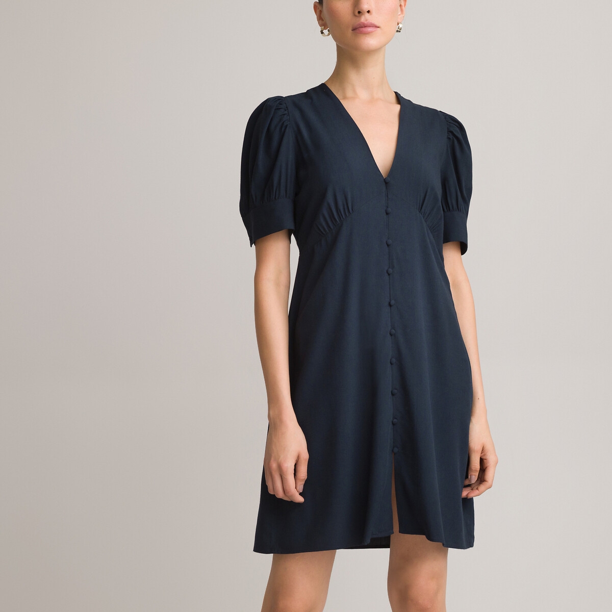 платье короткое с v-образным вырезом и короткими рукавами 44 синий