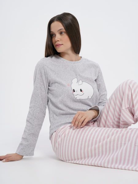 мягкая махровая пижама с вышитым кроликом