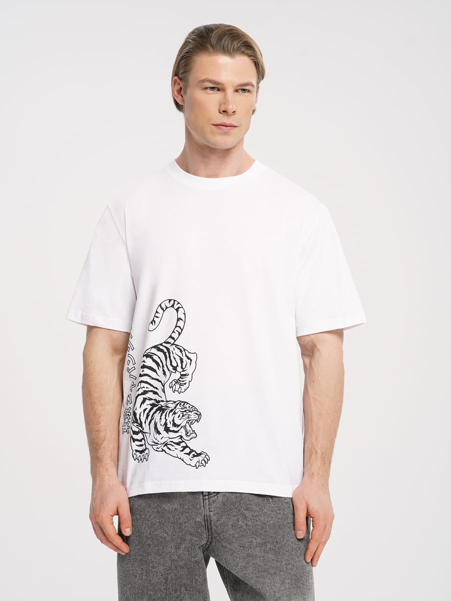 футболка с принтом тигров на спине
