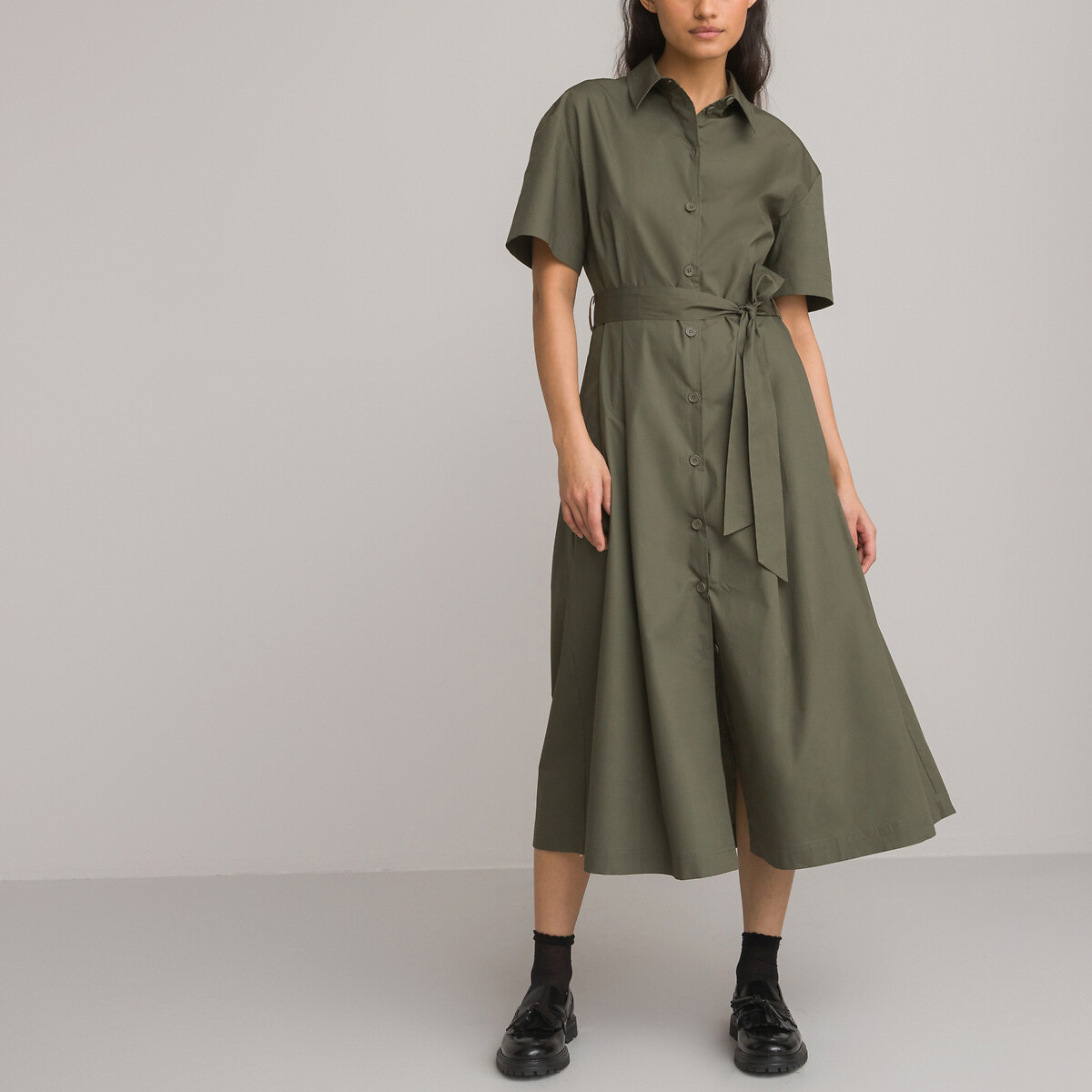 платье-рубашка длинное с ремешком 48 зеленый